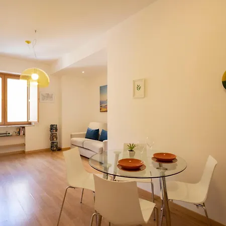 Amalfi E Positano Apartamento *
